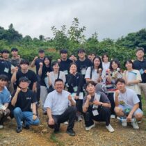 韓国の大学生の視察研修