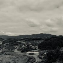 不気味な静けさ